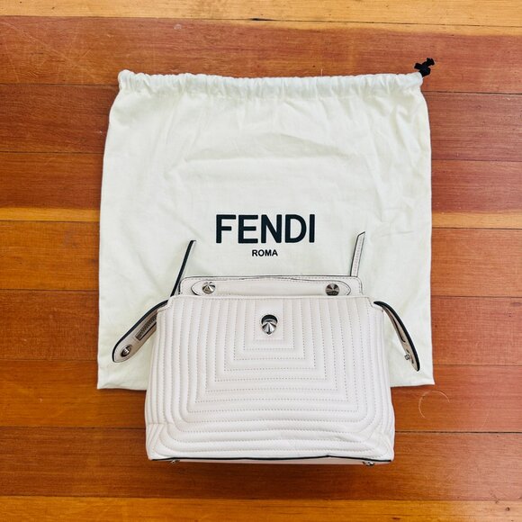 NEW: FENDI DotCom Click | Cream Lambskin Leather Satchel Bag with Chain Strap - Picture 5 of 9